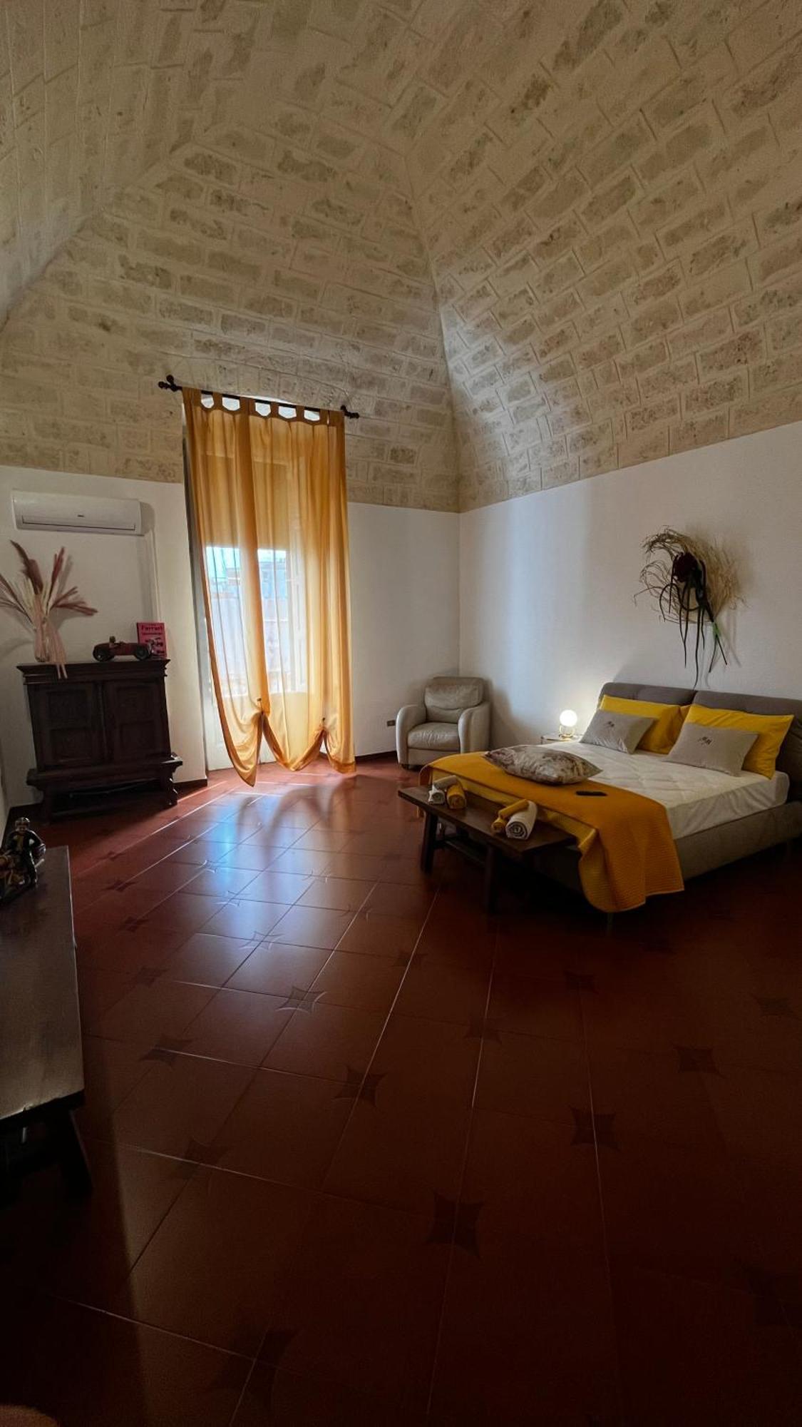 Maison Martina Bari Bagian luar foto