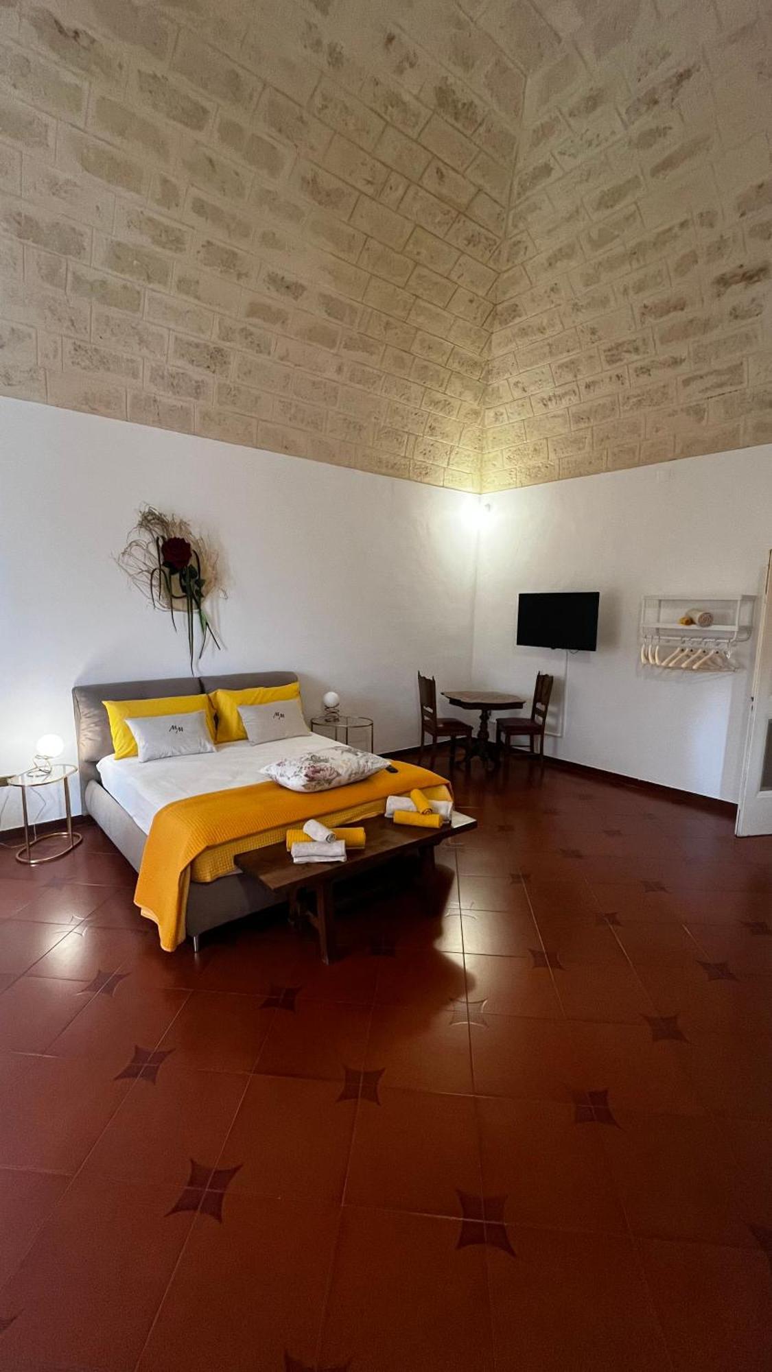 Maison Martina Bari Bagian luar foto